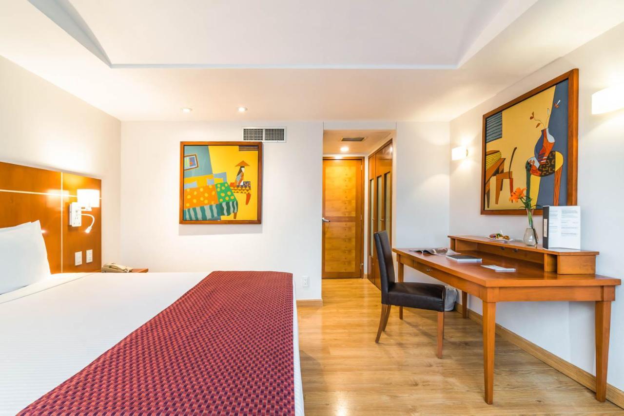 Eurostars Zona Rosa Suites Μεξικό Εξωτερικό φωτογραφία A room at the hotel