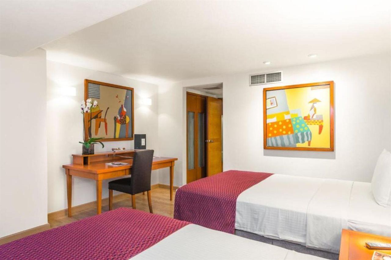 Eurostars Zona Rosa Suites Μεξικό Εξωτερικό φωτογραφία A room at the hotel